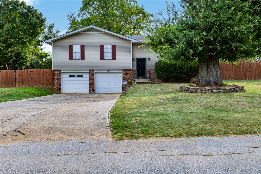 main property photo 3