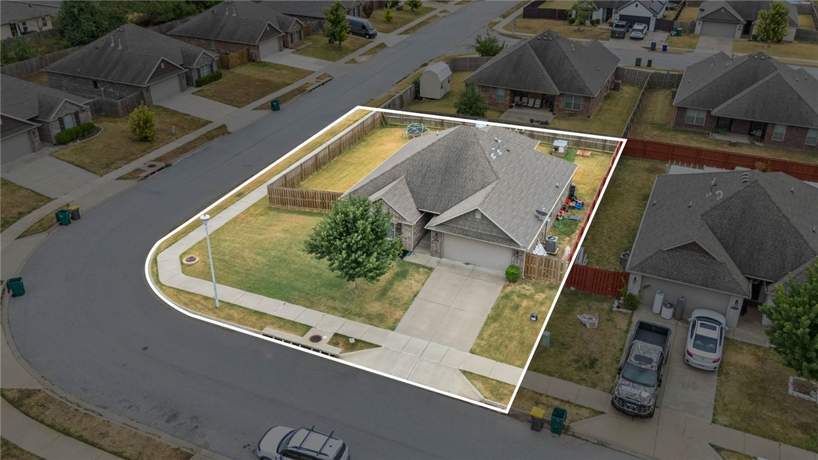 main property photo 16