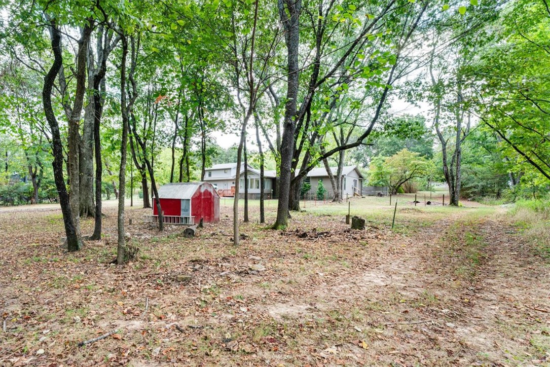 main property photo 40
