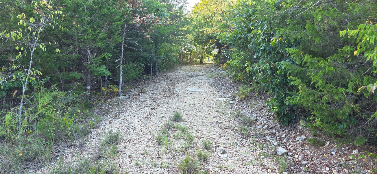 main property photo 11