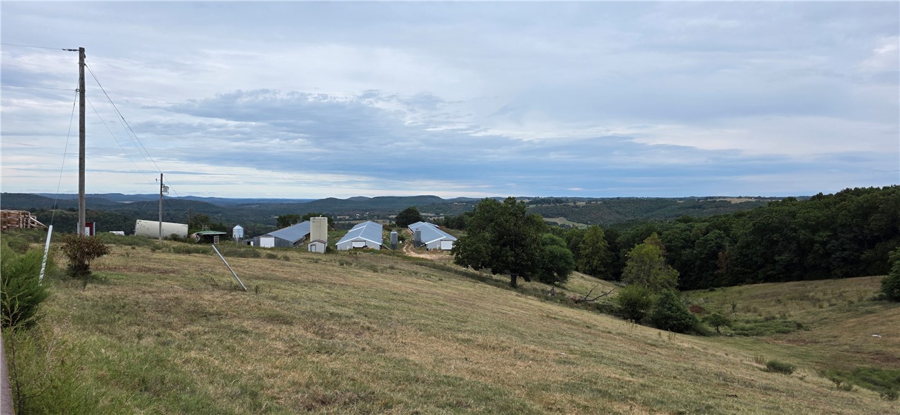 main property photo 27