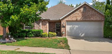 image of property with 3 Bed | 2 Bath | 1,343 Sqft