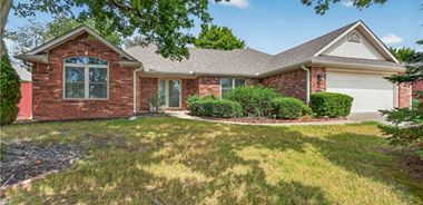 image of property with 3 Bed | 2 Bath | 1,866 Sqft