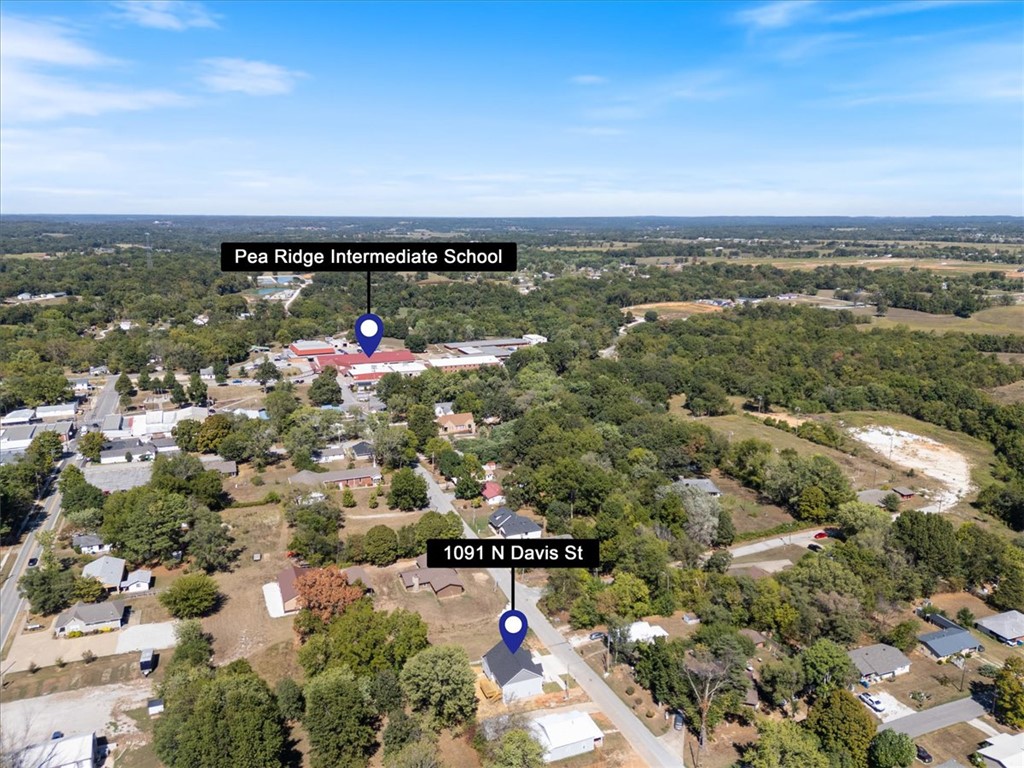 main property photo 30