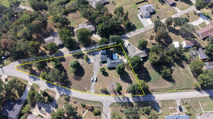 main property photo 23