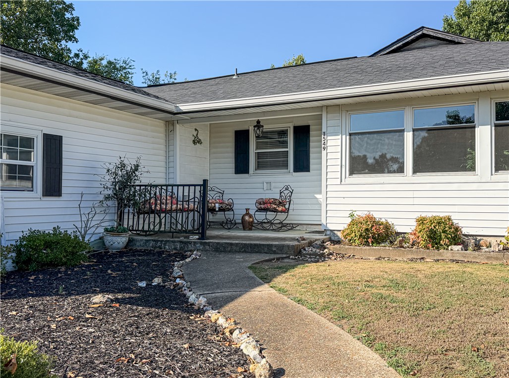main property photo 3