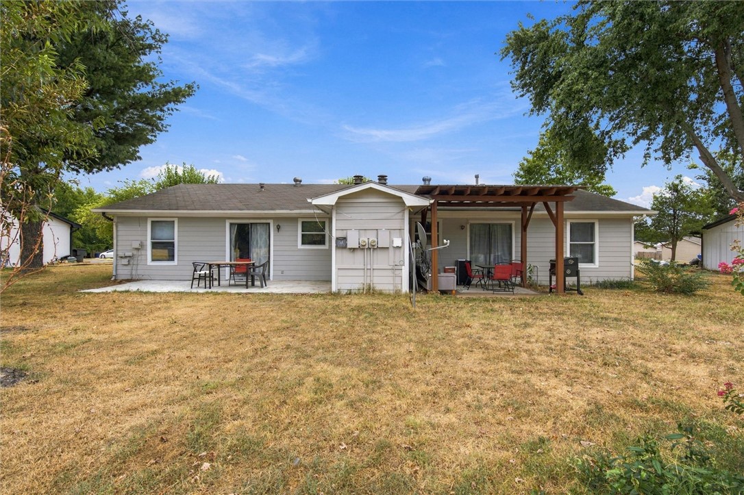 main property photo 14