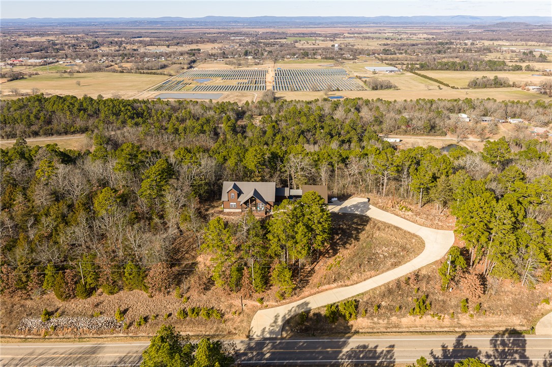 main property photo 33