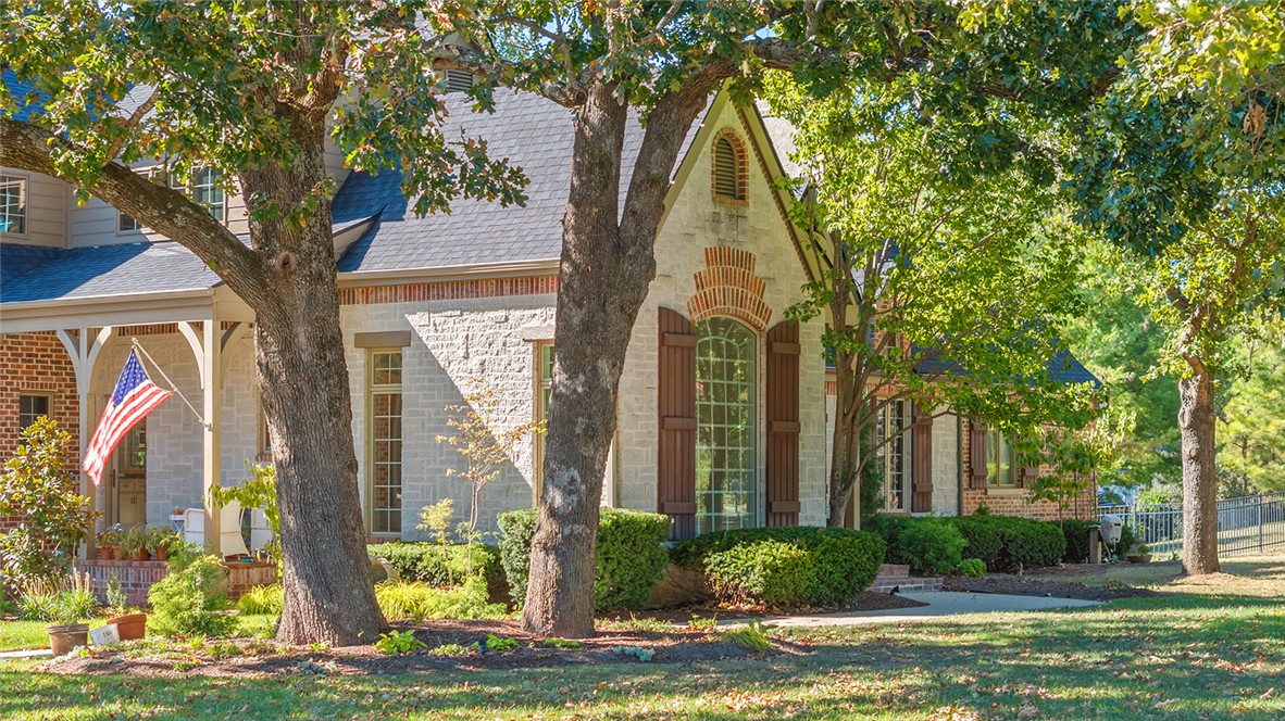main property photo 17
