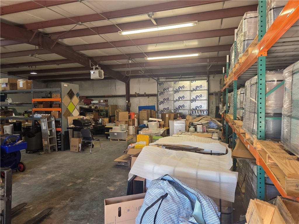main property photo 6