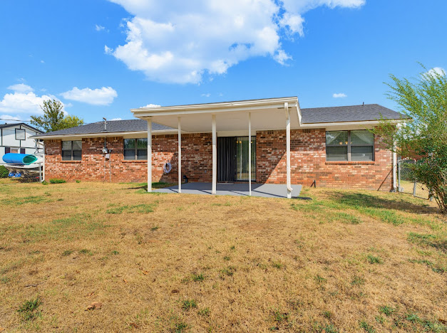 main property photo 20