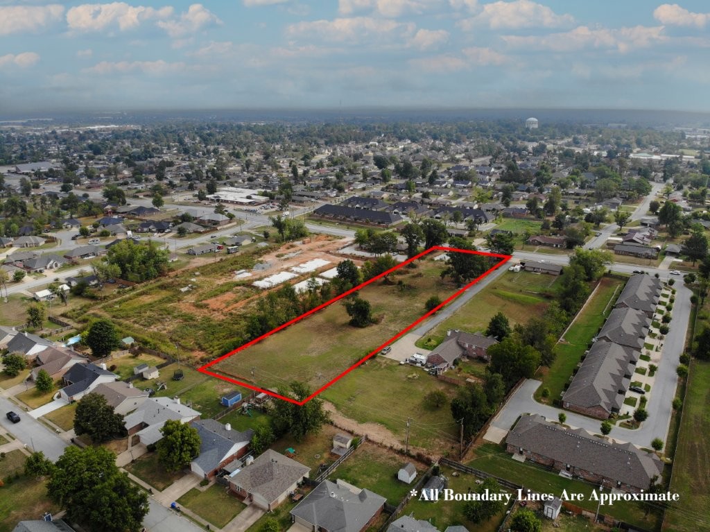 main property photo 10