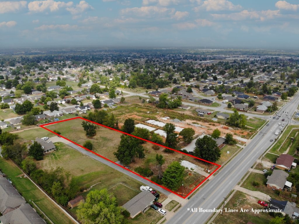 main property photo 14