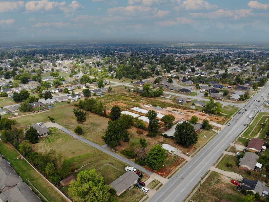 main property photo 15