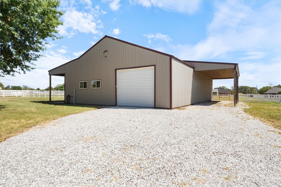 main property photo 21