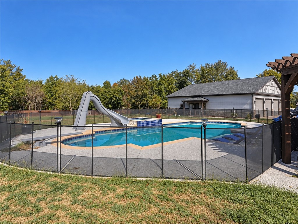 main property photo 43