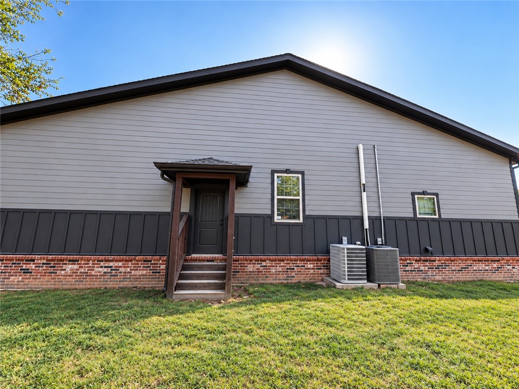 main property photo 58