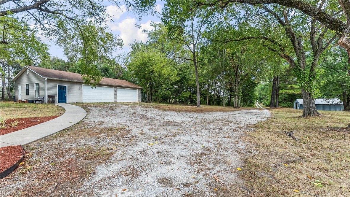 main property photo 45