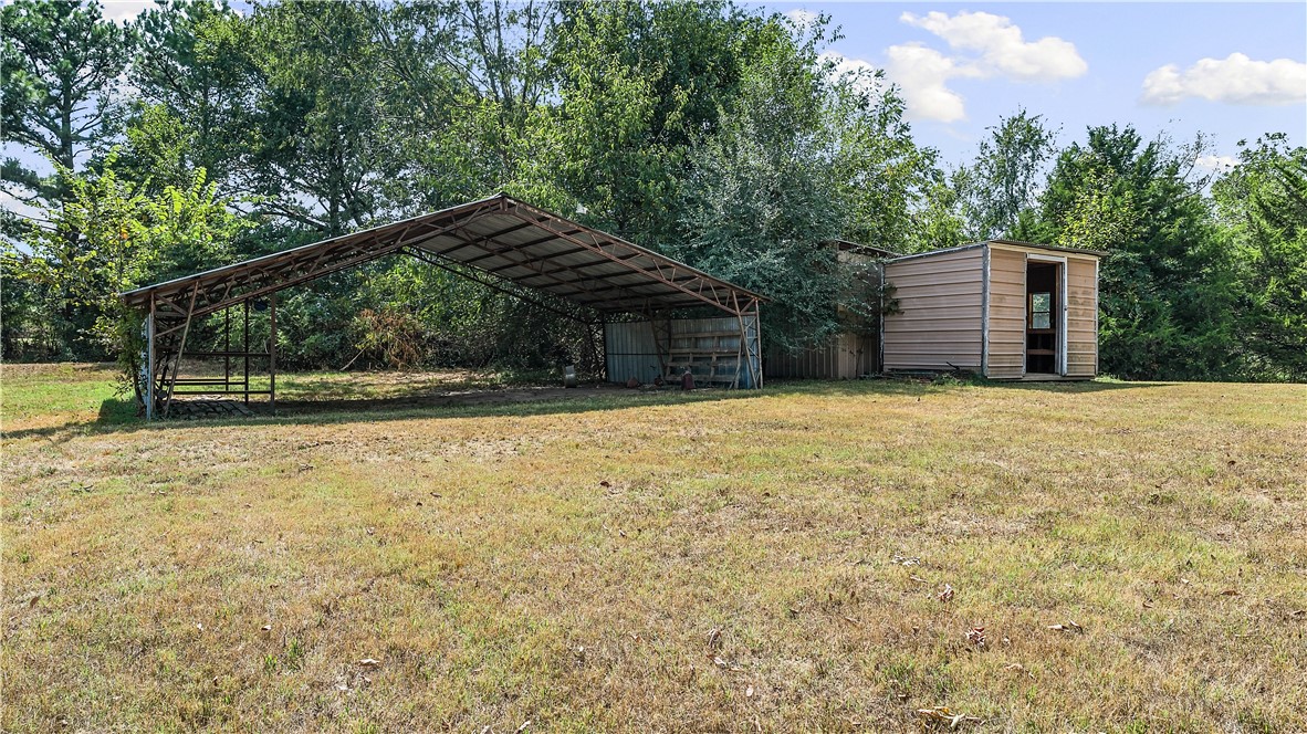 main property photo 51
