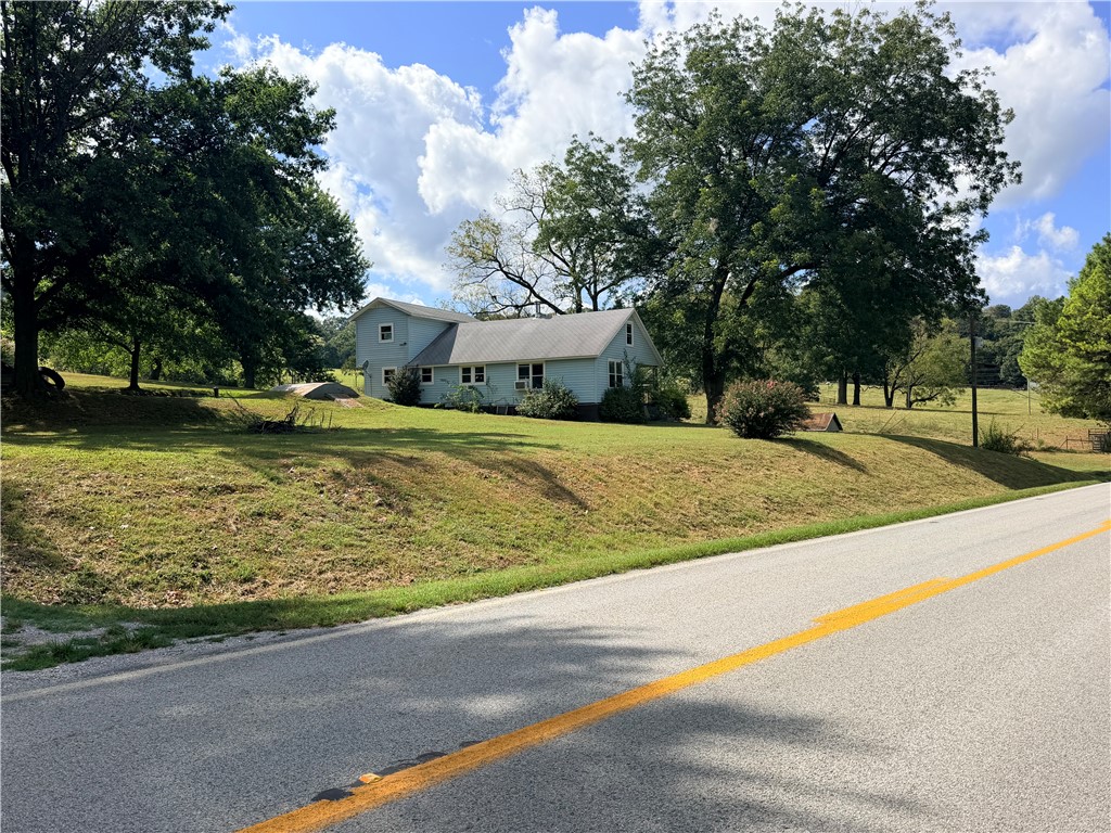 main property photo 3