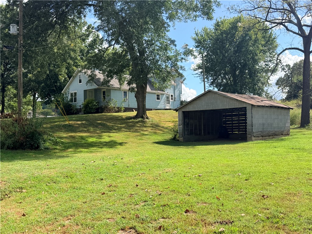 main property photo 5