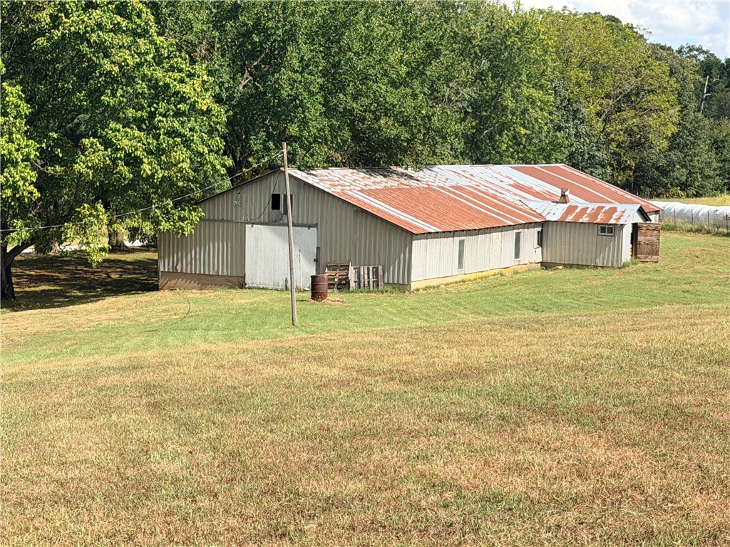 main property photo 8