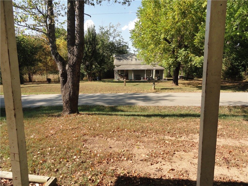 main property photo 13