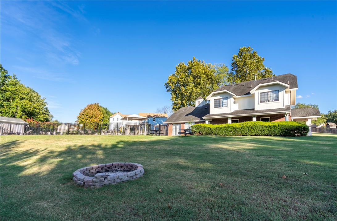 main property photo 32