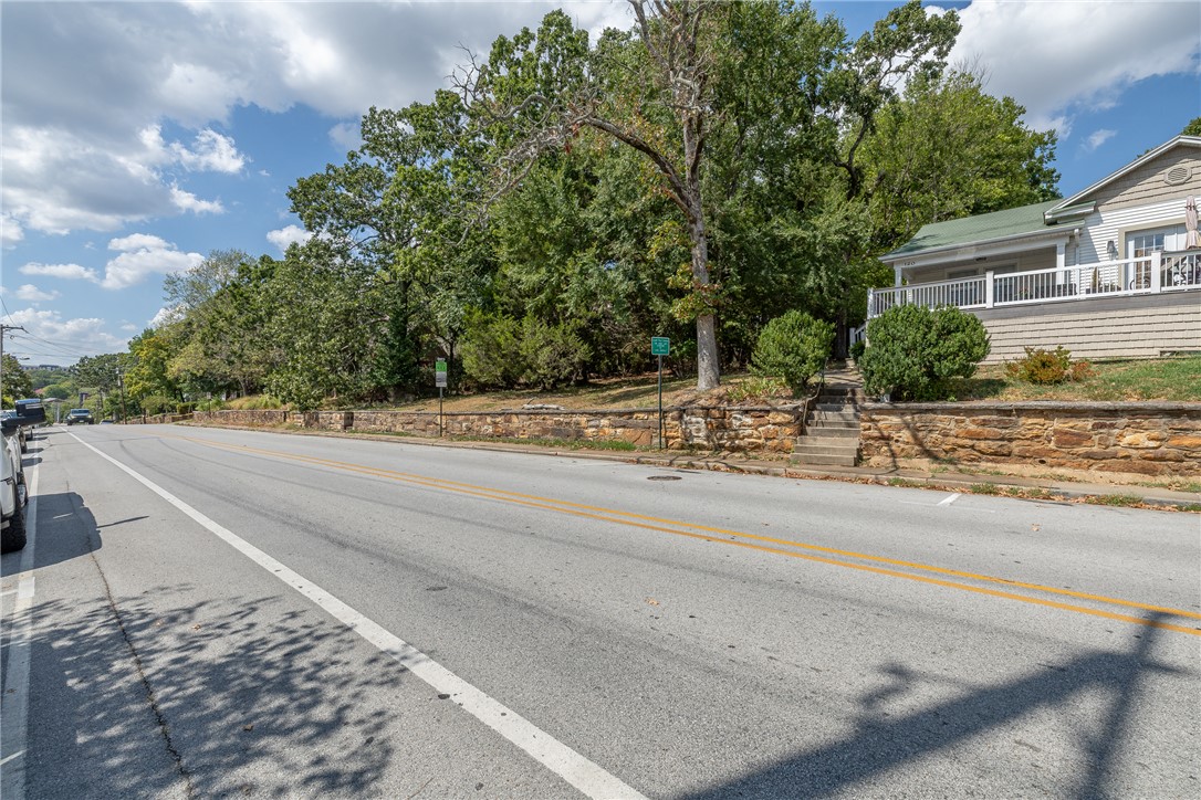 main property photo 6