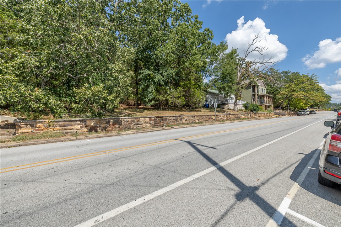 main property photo 8