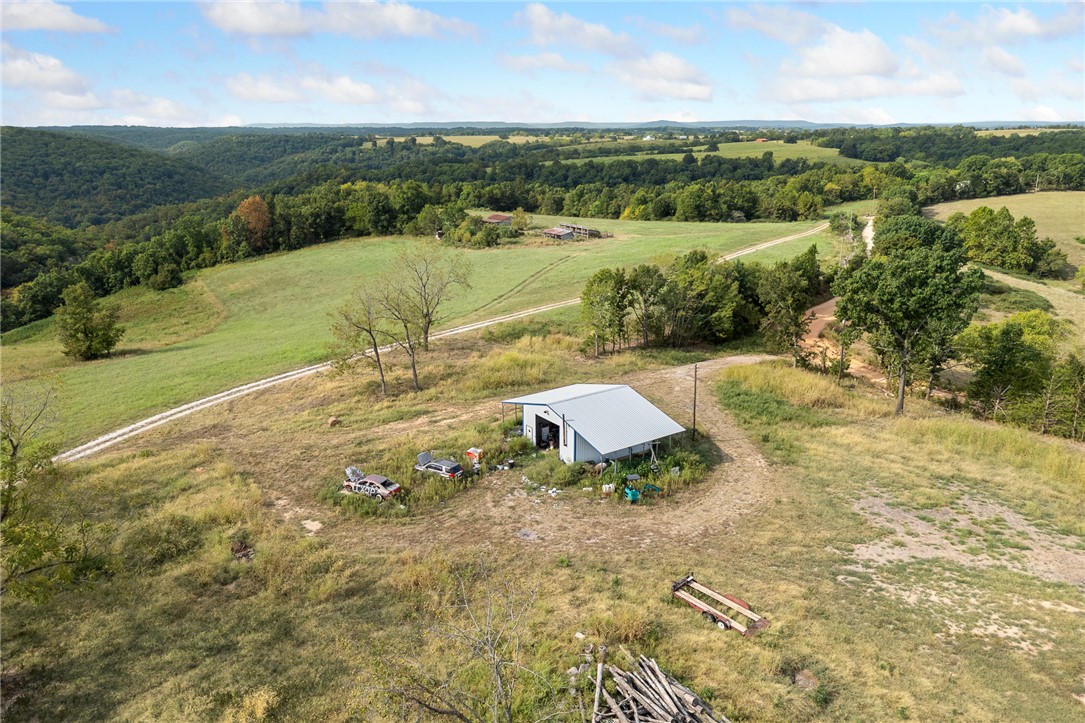 main property photo 30