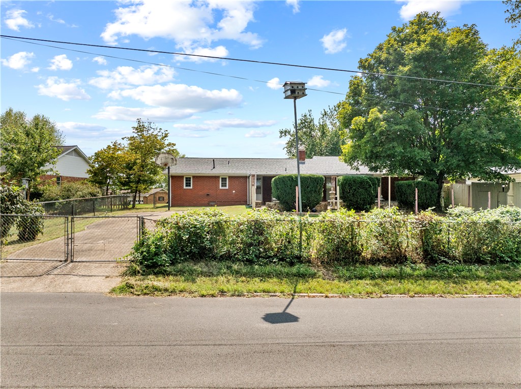 main property photo 38