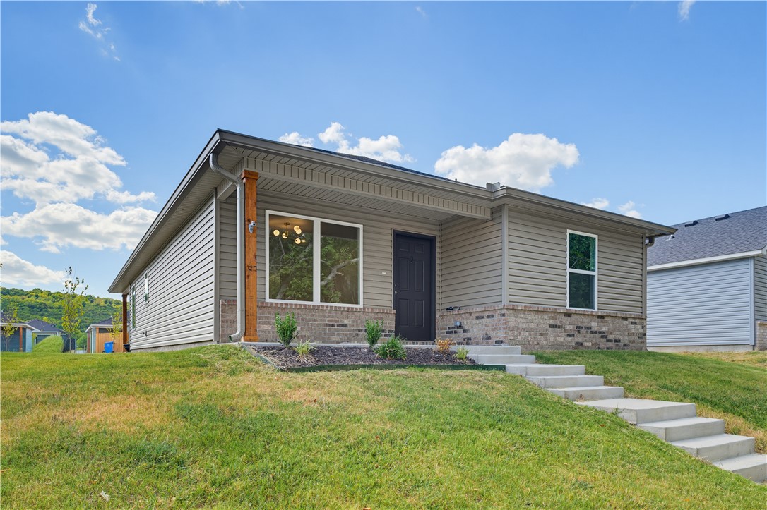 main property photo 16