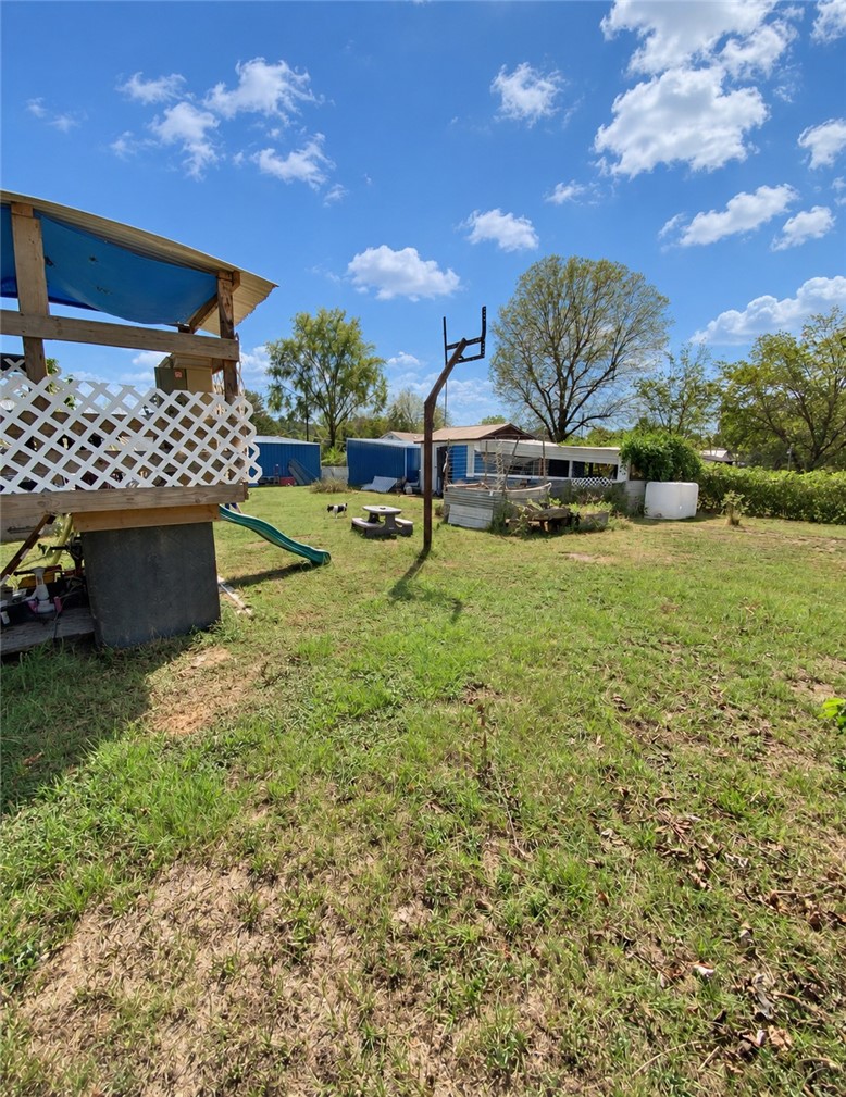 main property photo 27