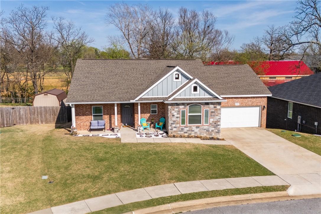 main property photo 26