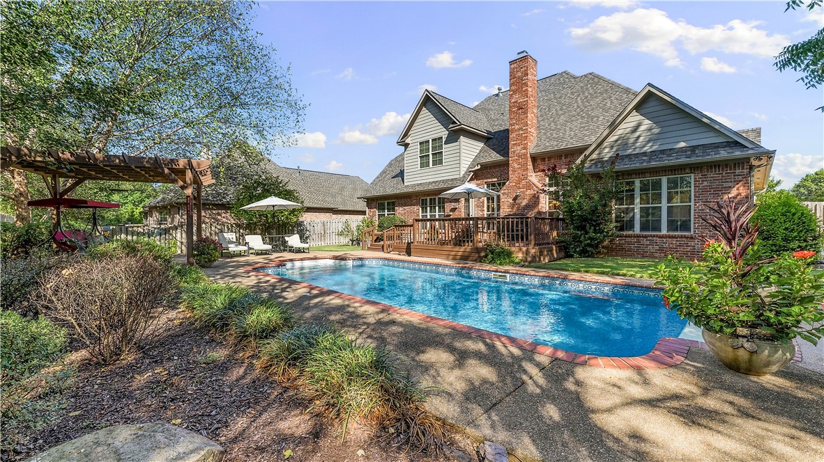 main property photo 41