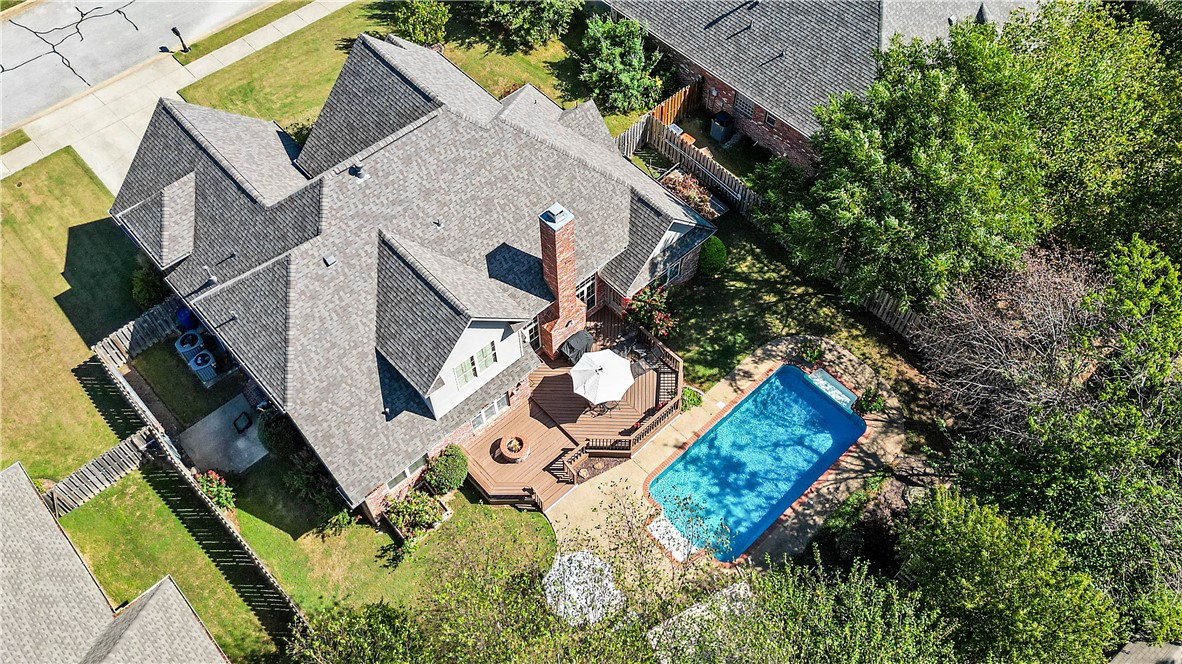 main property photo 44