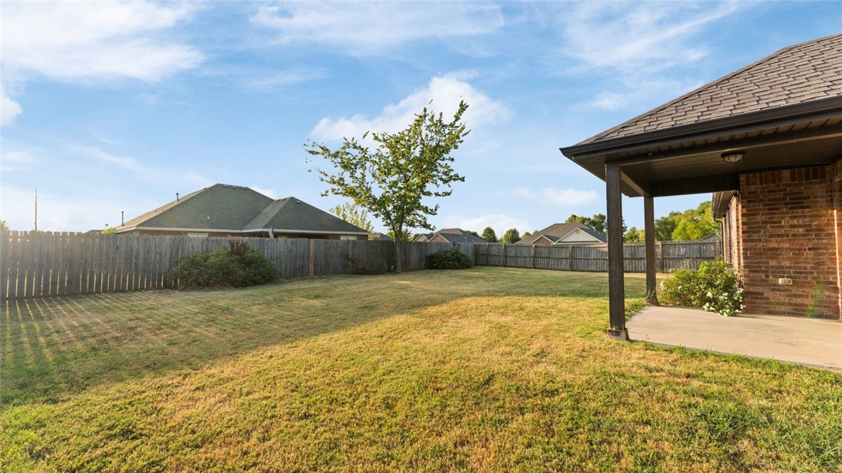 main property photo 31