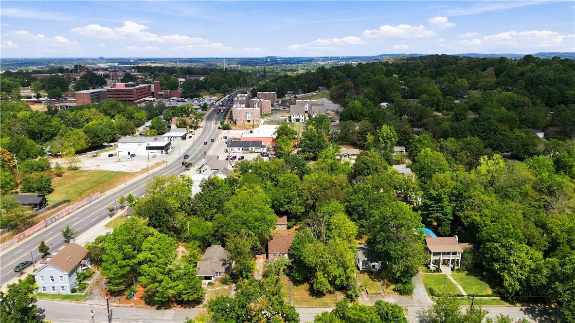 main property photo 14