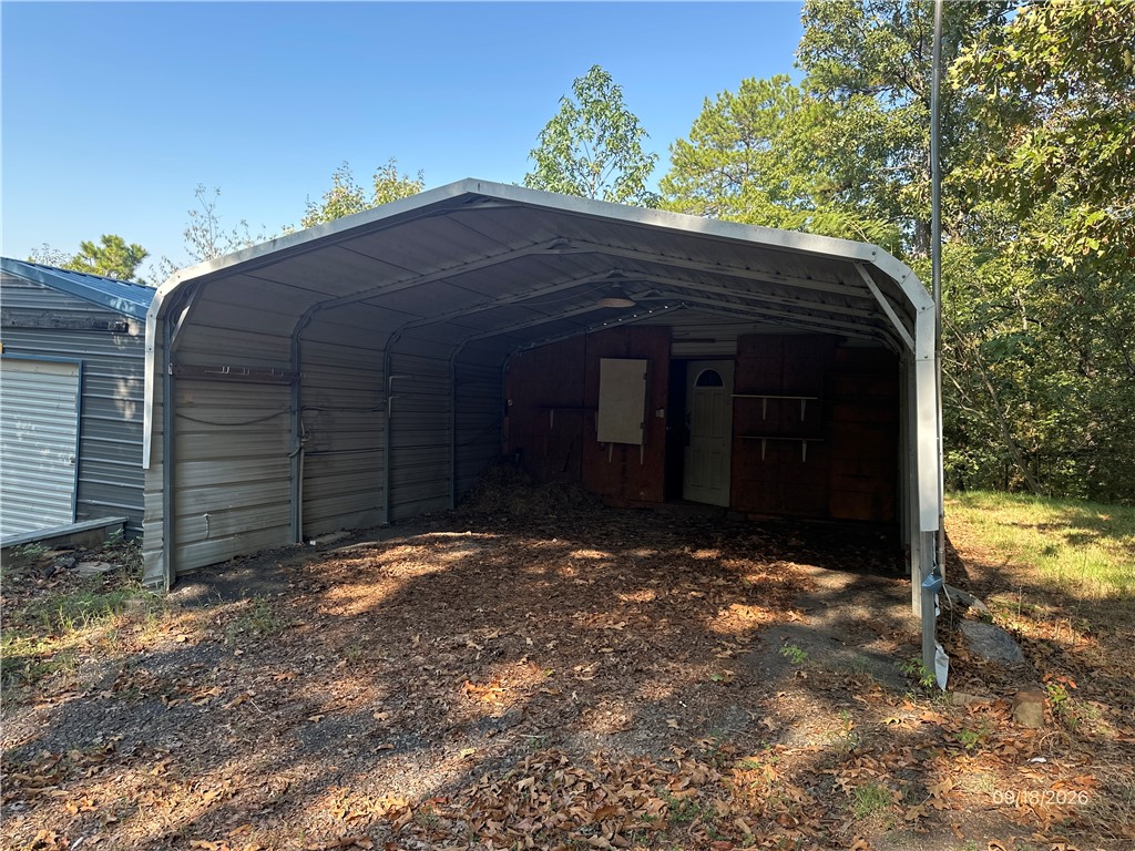 main property photo 14