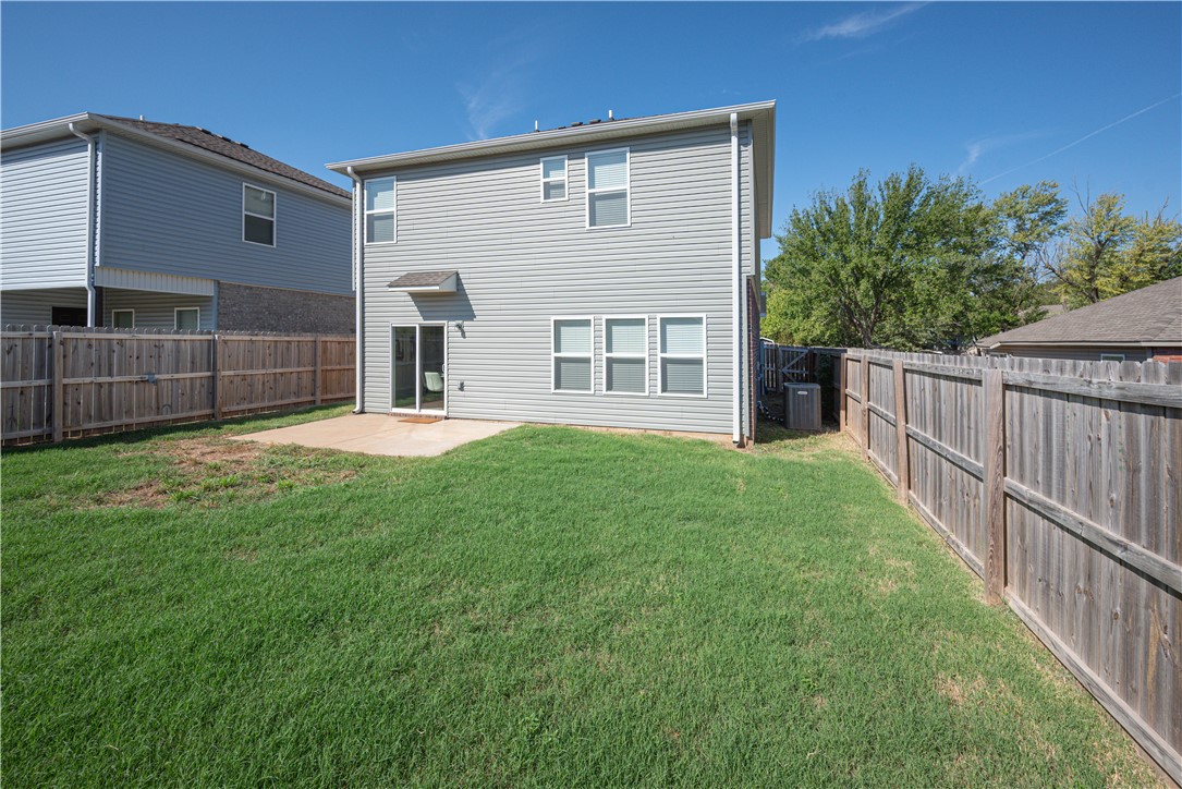 main property photo 40