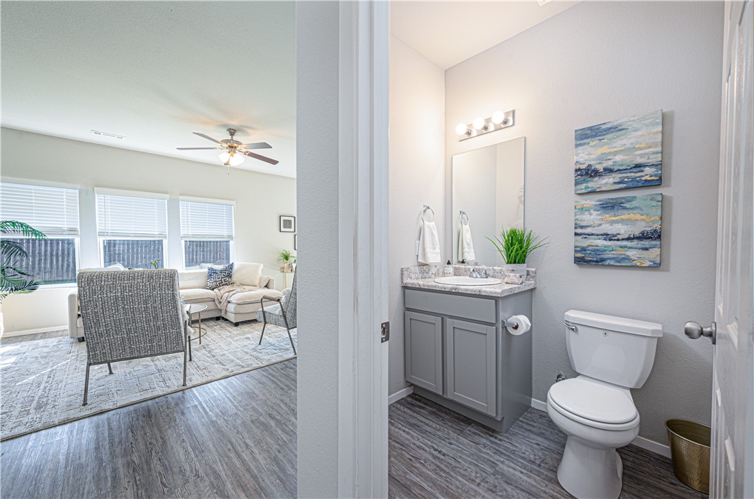 main property photo 5