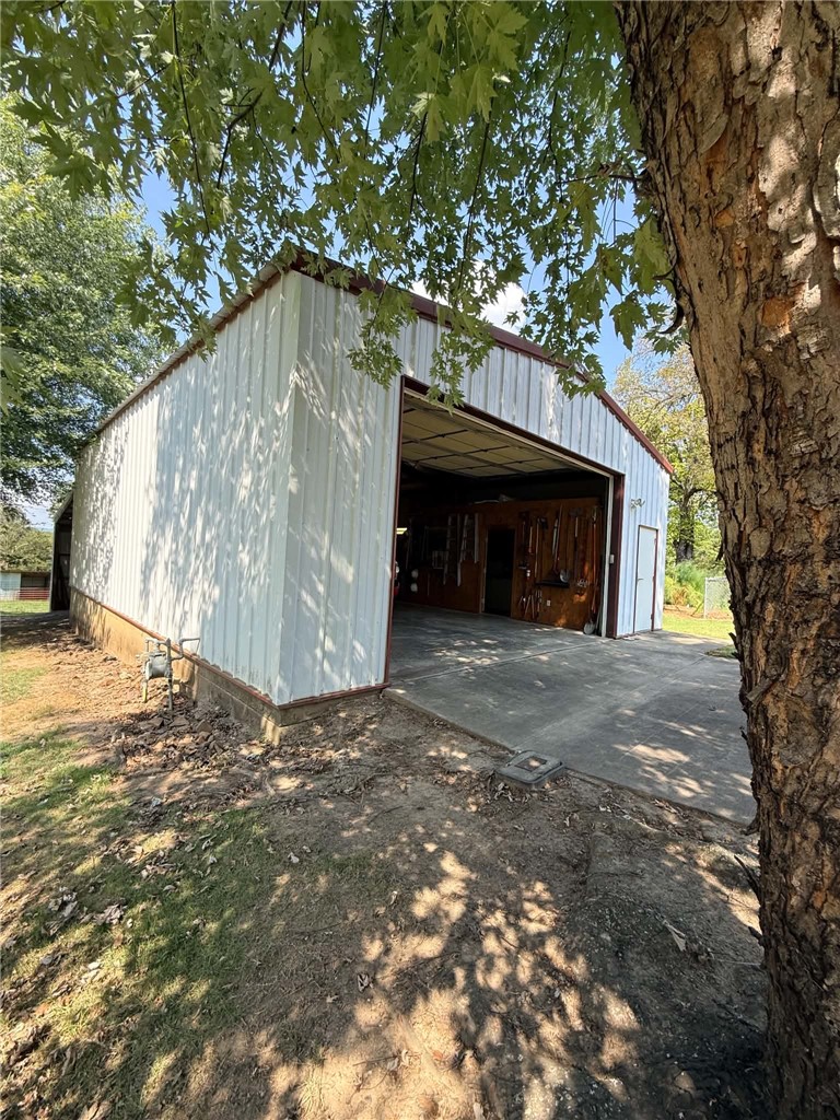 main property photo 38