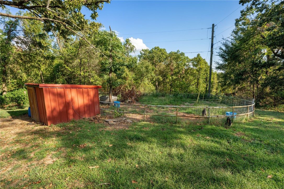main property photo 24
