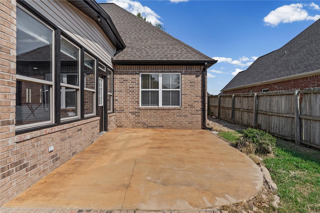 main property photo 31