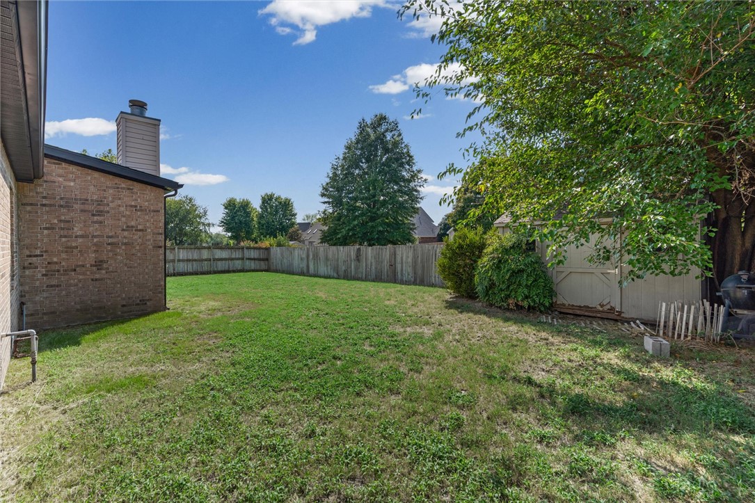 main property photo 32