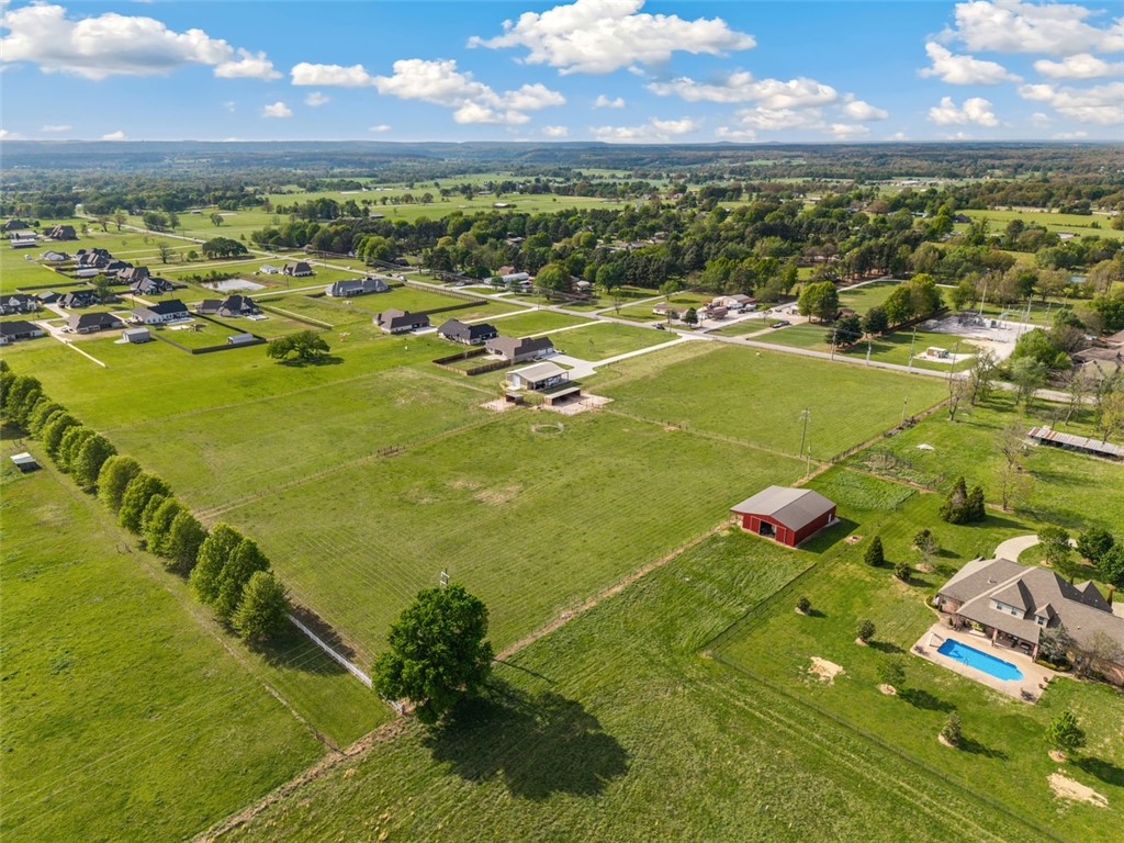 main property photo 26