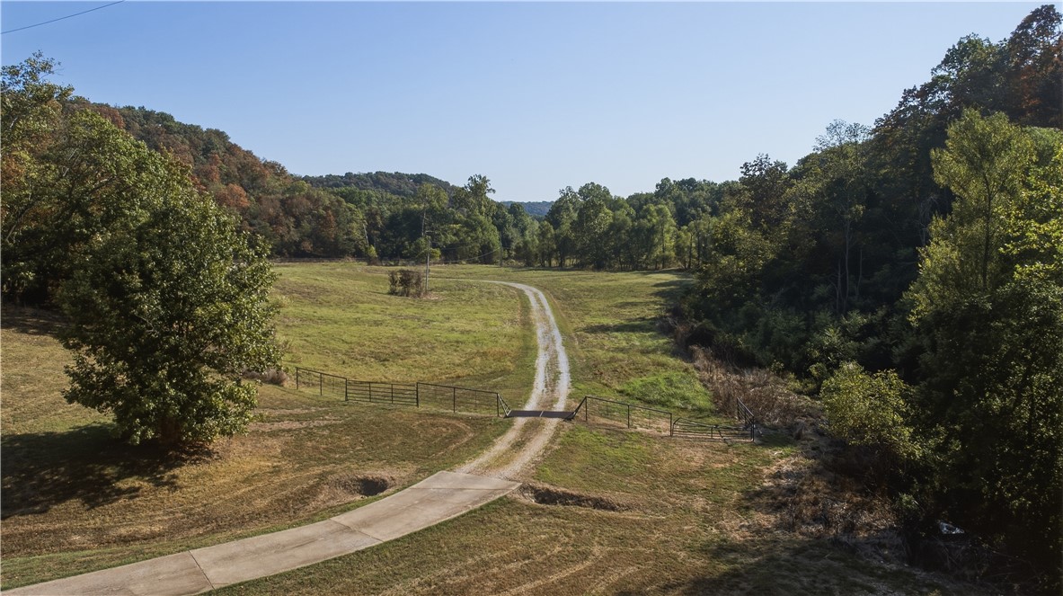 main property photo 50