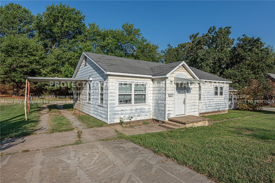 main property photo 17
