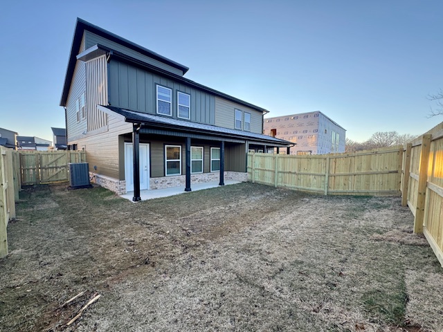 main property photo 18
